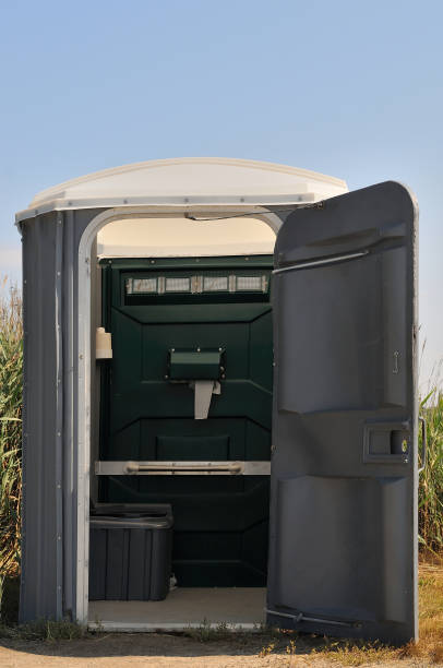 Best Porta potty delivery and setup  in Kewaskum, WI